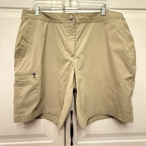 LL‎ Bean Comfort Trail Shorts Women's Size 16 Coastal Dune Beige New With Tags